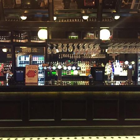 The George Hotel Wetherspoon Brecon Exterior foto
